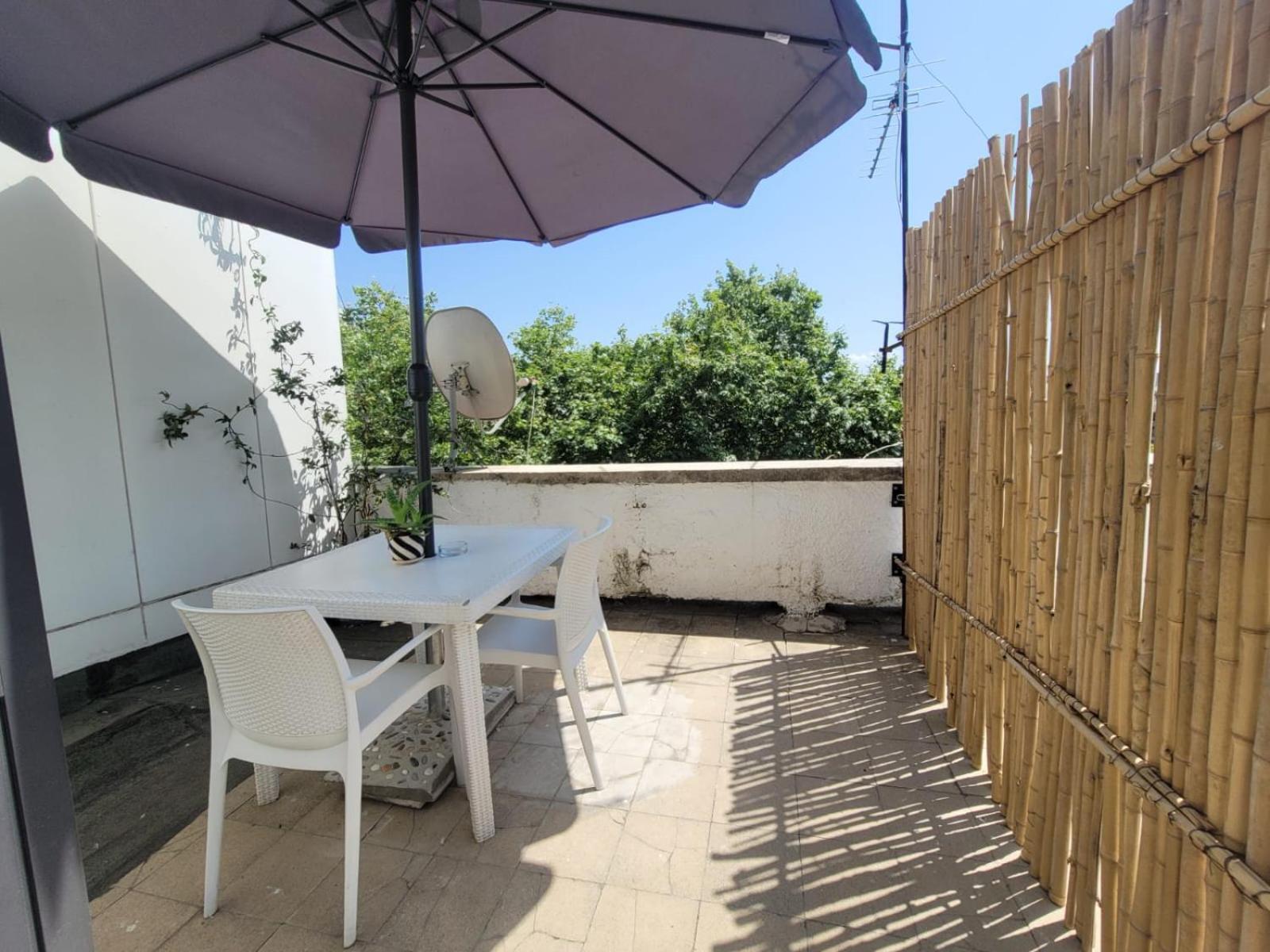An Apartment With Fireplace Tirana Bagian luar foto